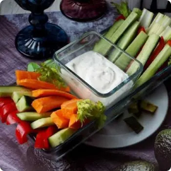 Крудите из свежих овощей и соусом песто - 15 пор.